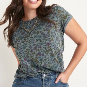 NWOT Old Navy Size S Floral Blue Tee